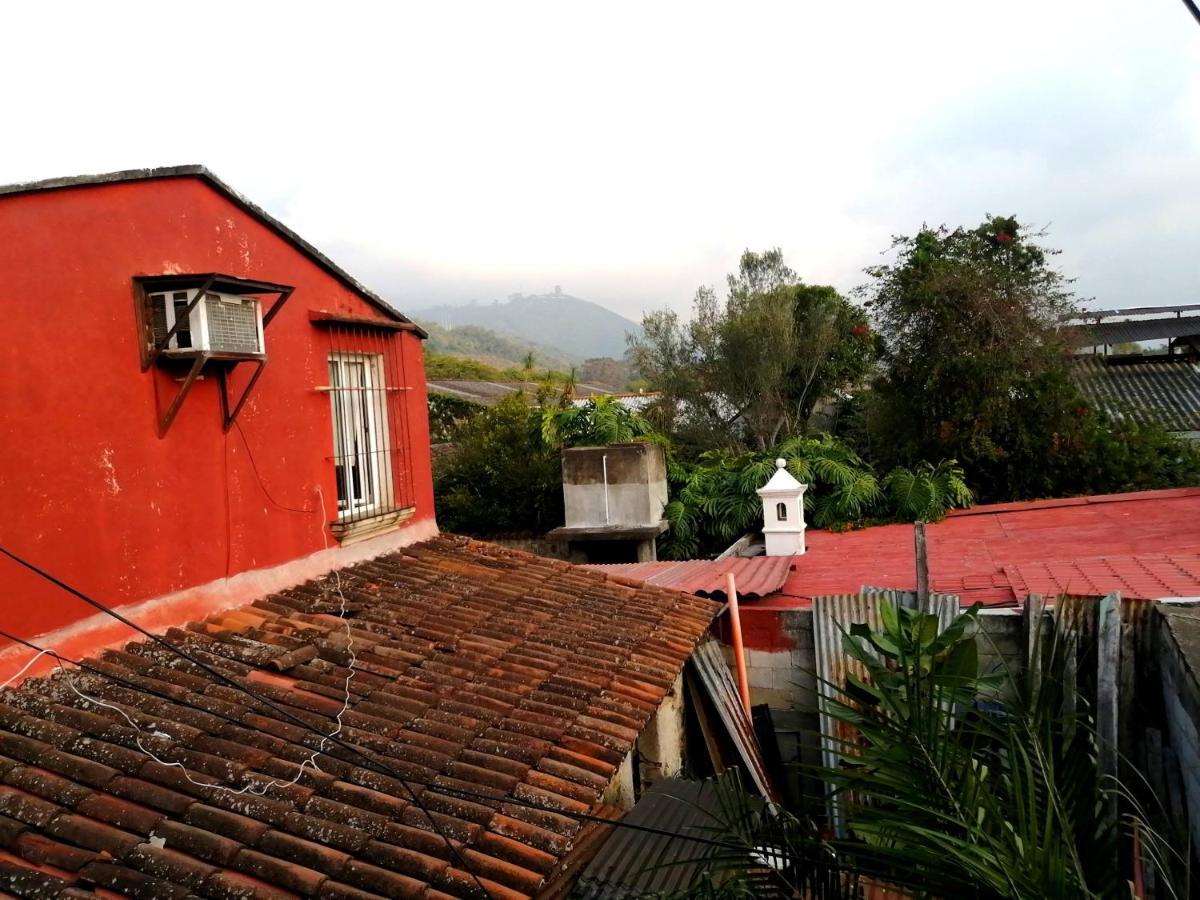Casa Quetzalli Centro Histórico Antigua Esterno foto