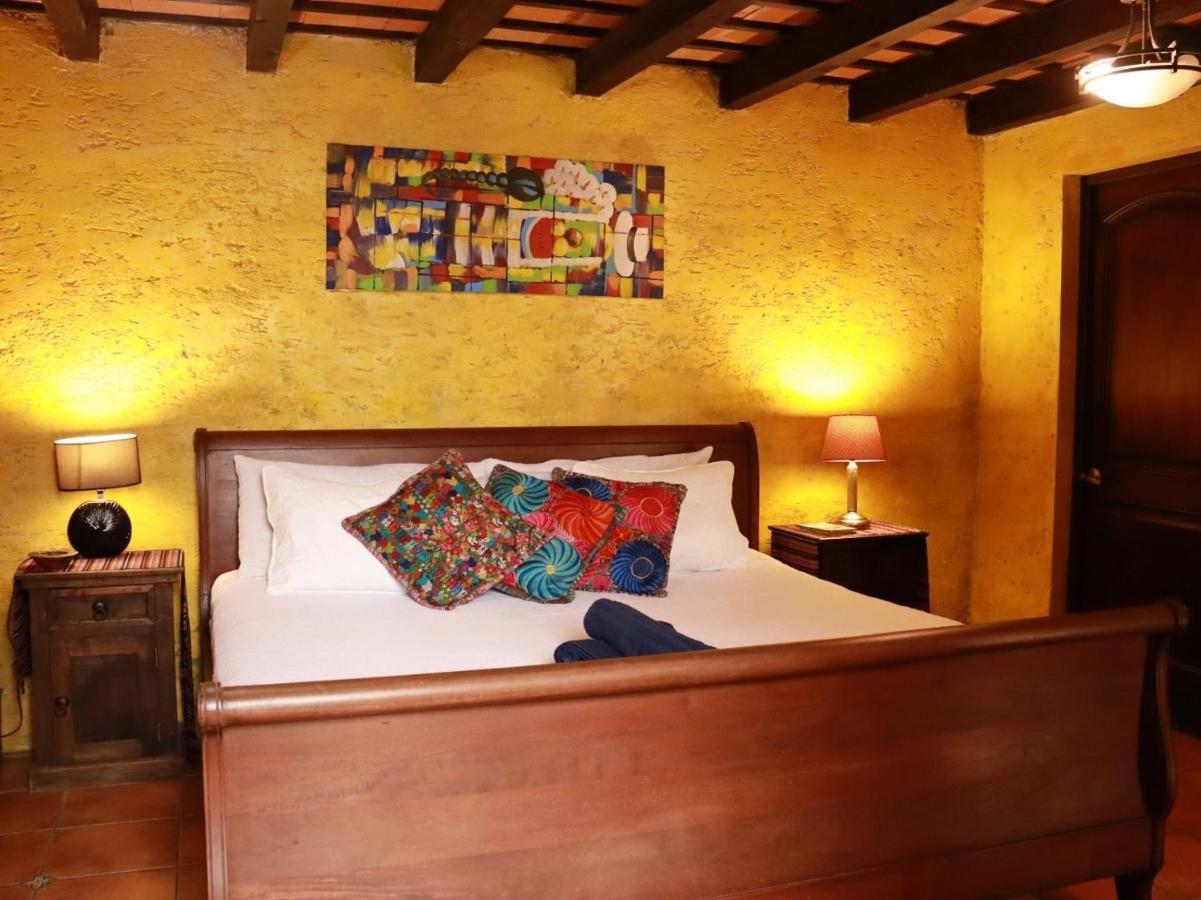 Casa Quetzalli Centro Histórico Antigua Esterno foto